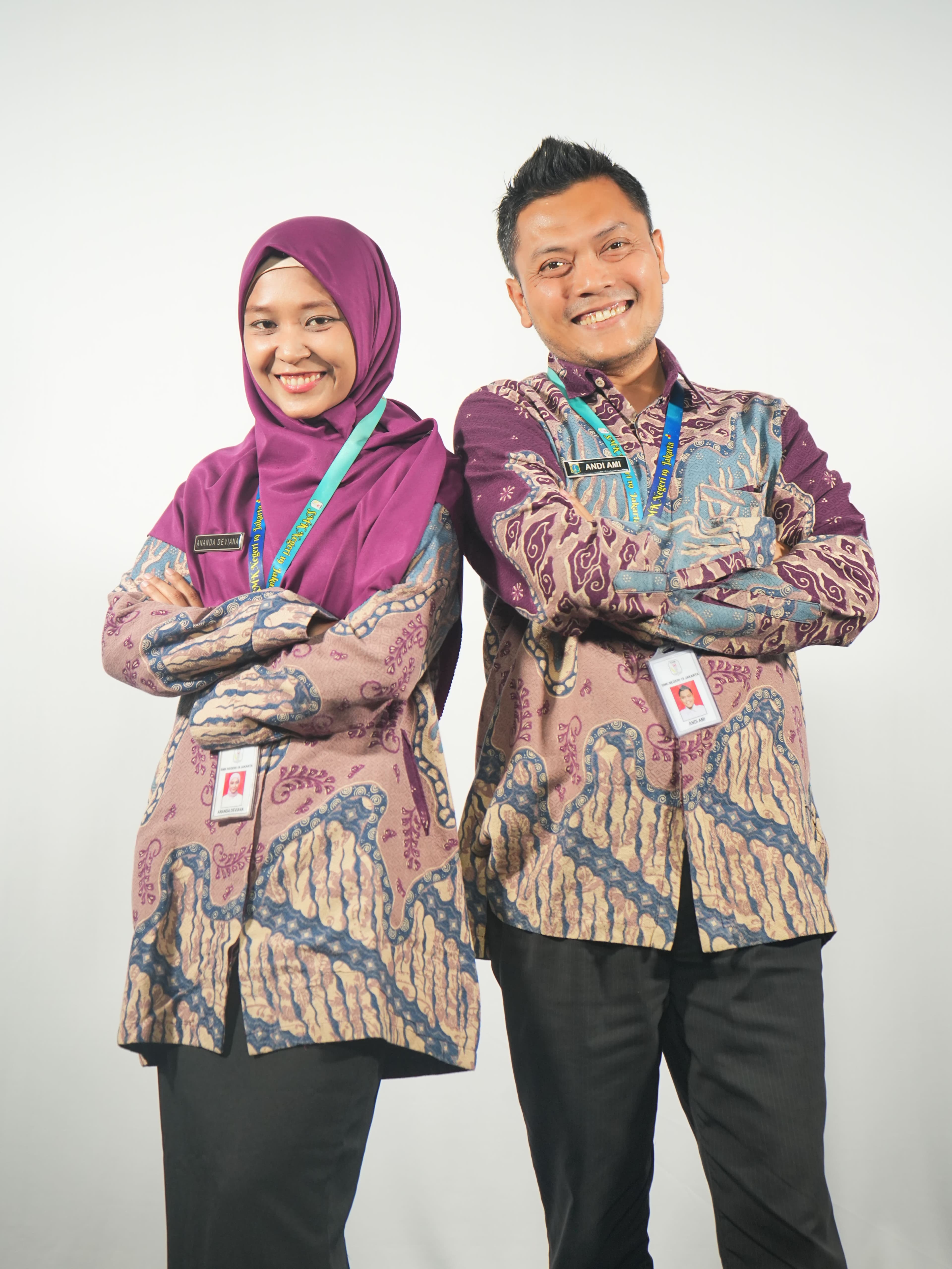 Seragam — Seragam Pegawai ASN & KKI hari Kamis minggu ke-1